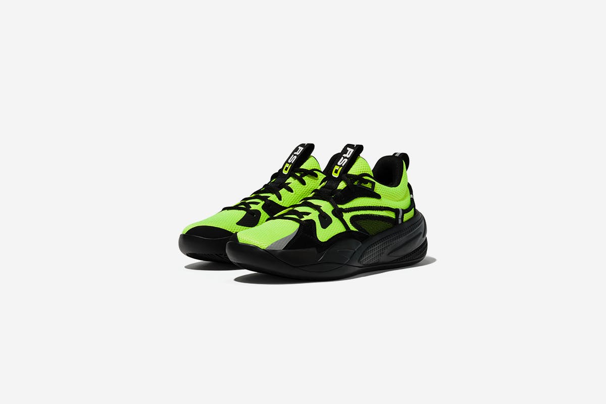 daily-sneaker-roundup-5-26-2021-4-03