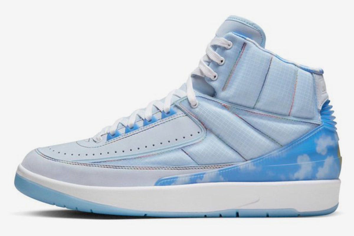 split toe nike shoes