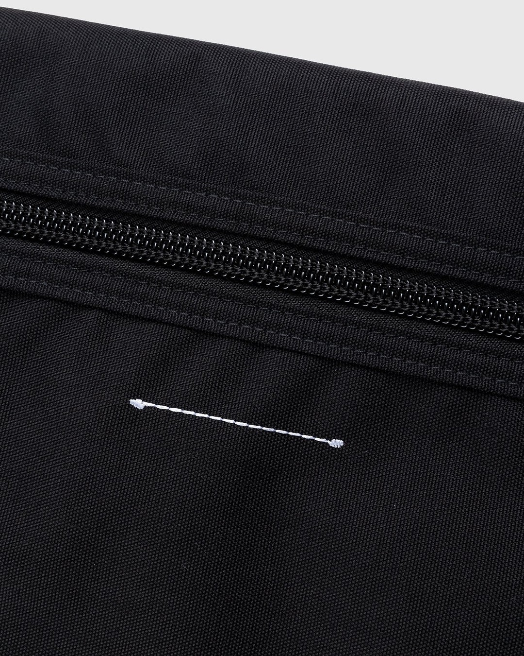 MM6 Maison Margiela x Eastpak – Borsa Tracolla Shoulder Bag Black - Bags - Black - Image 7