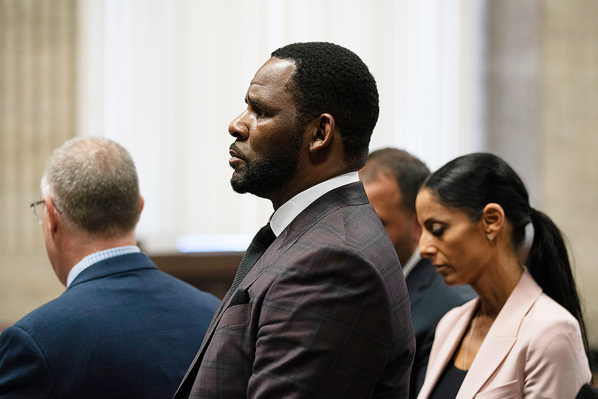 R. Kelly appears in court in Chicago