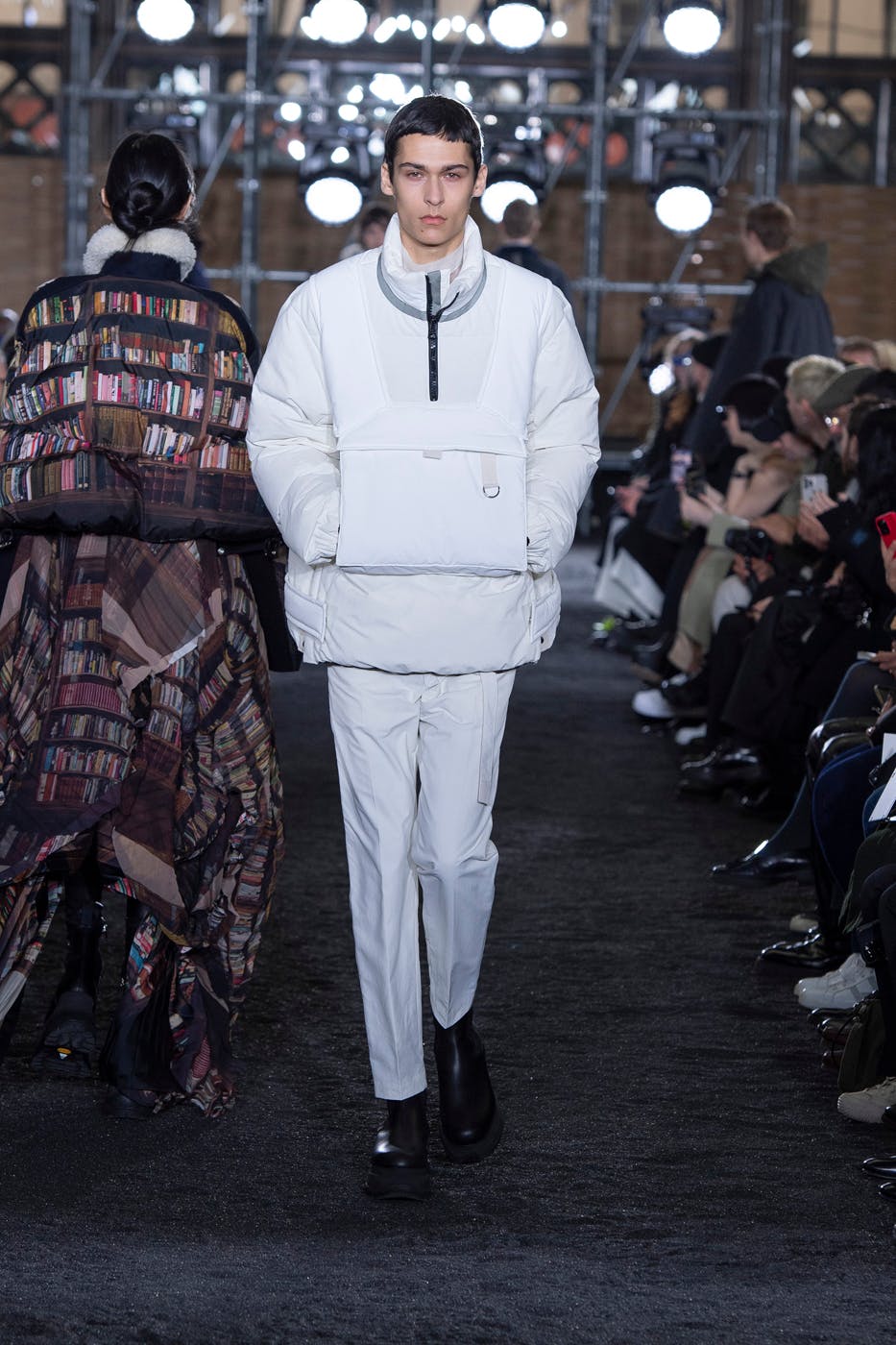 sacai-fw23 (51)