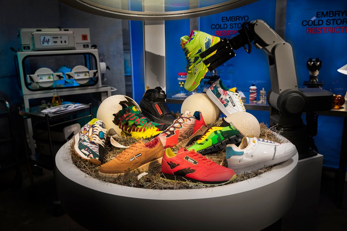 jurassic-park-reebok-instapump-fury-release-date-price-11