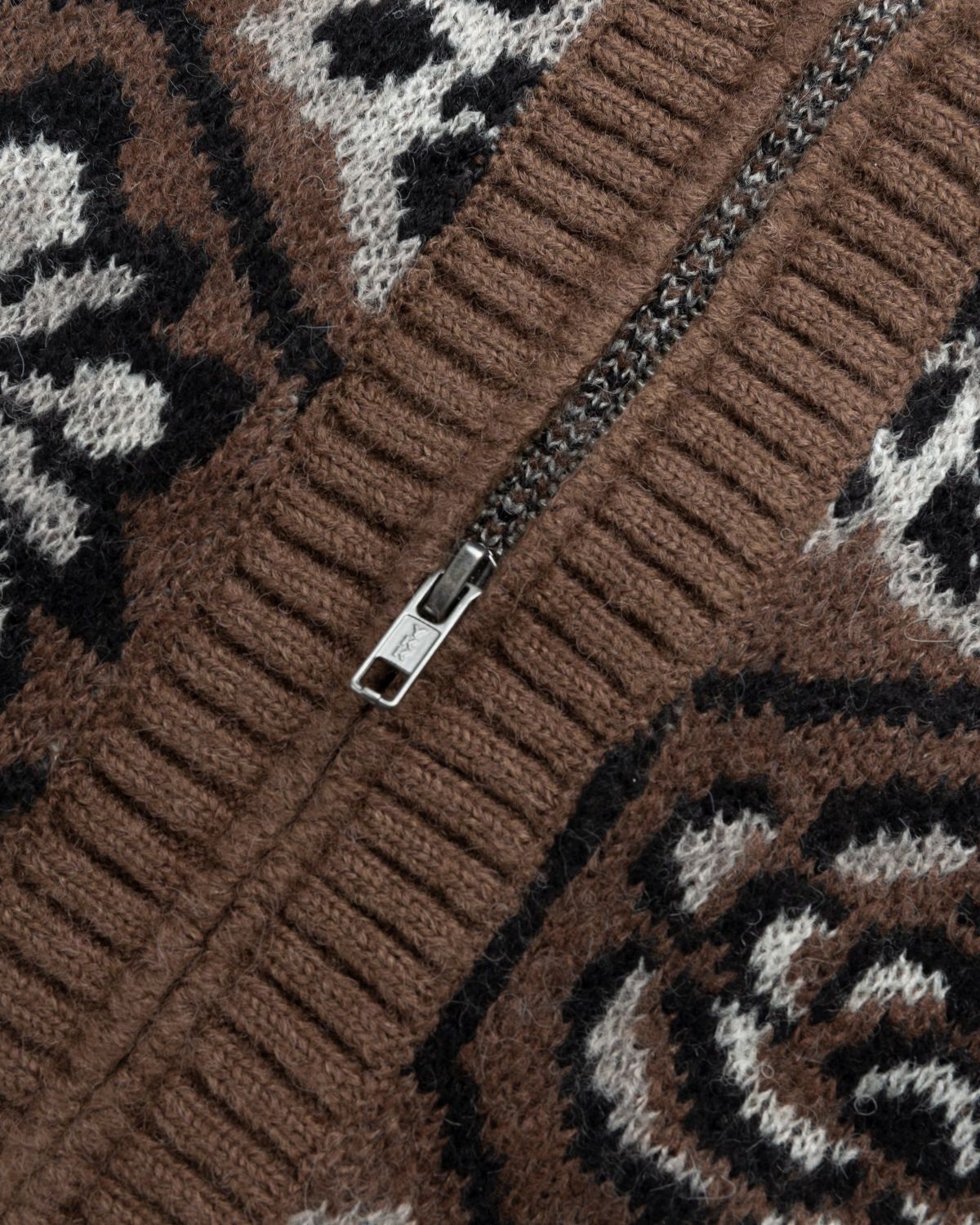Patta – Wall Flower Knitted Zip Cardigan Chestnut/Dark Gull Grey - Cardigans - Brown - Image 6