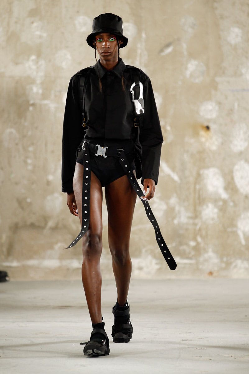 1017 ALYX 9SM : Runway Paris Fashion Week Menswear Spring/Summer 2019 Heron Preston MISBHV OFF-WHITE c/o Virgil Abloh