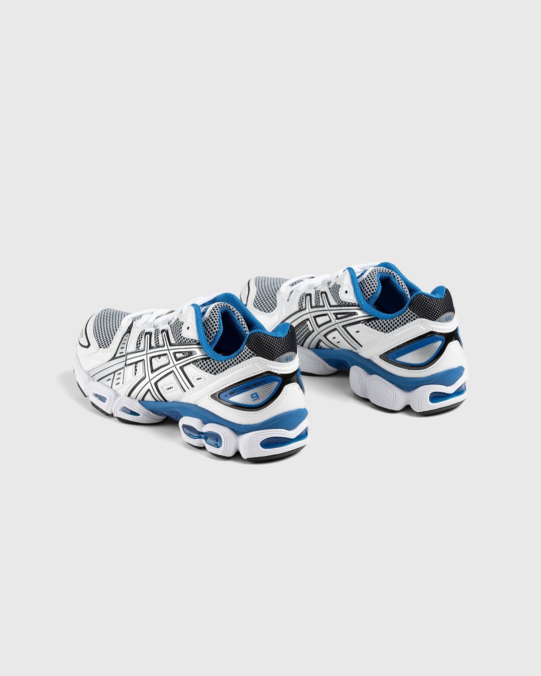 asics – Gel-Nimbus 9 White/Lake Drive - Sneakers - White - Image 4