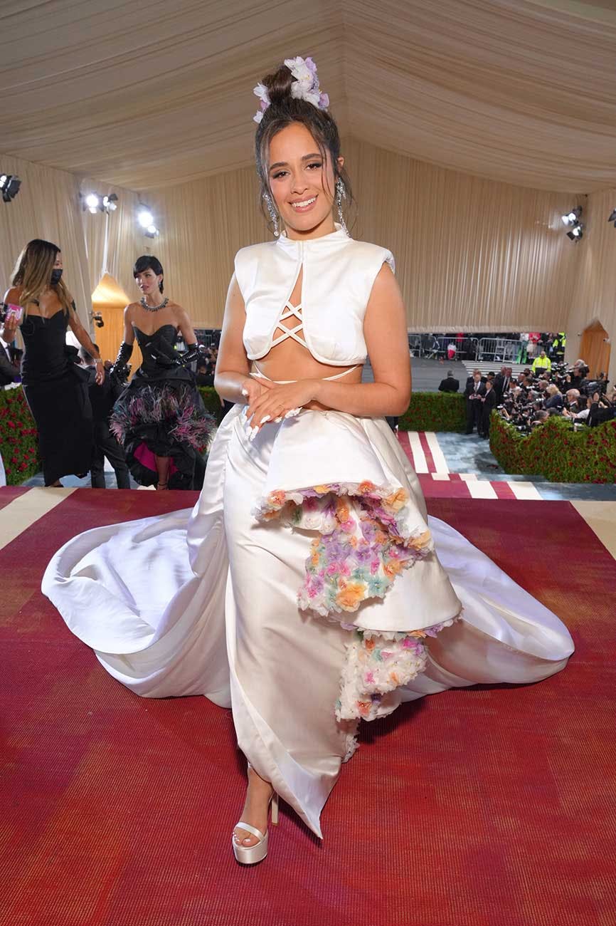 met-gala-2022-best-dressed-outfits-red-carpet-2905521