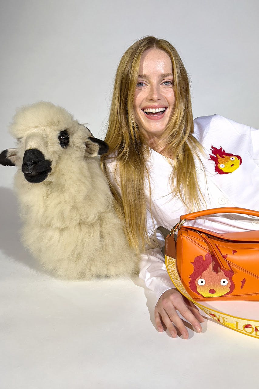 loewe-howls-moving-castle-studio-ghibli-new-001_0009_LOEWE_SS23_JT_HMC_CAMPAIGN_RGB_CROPPED_4X5_14