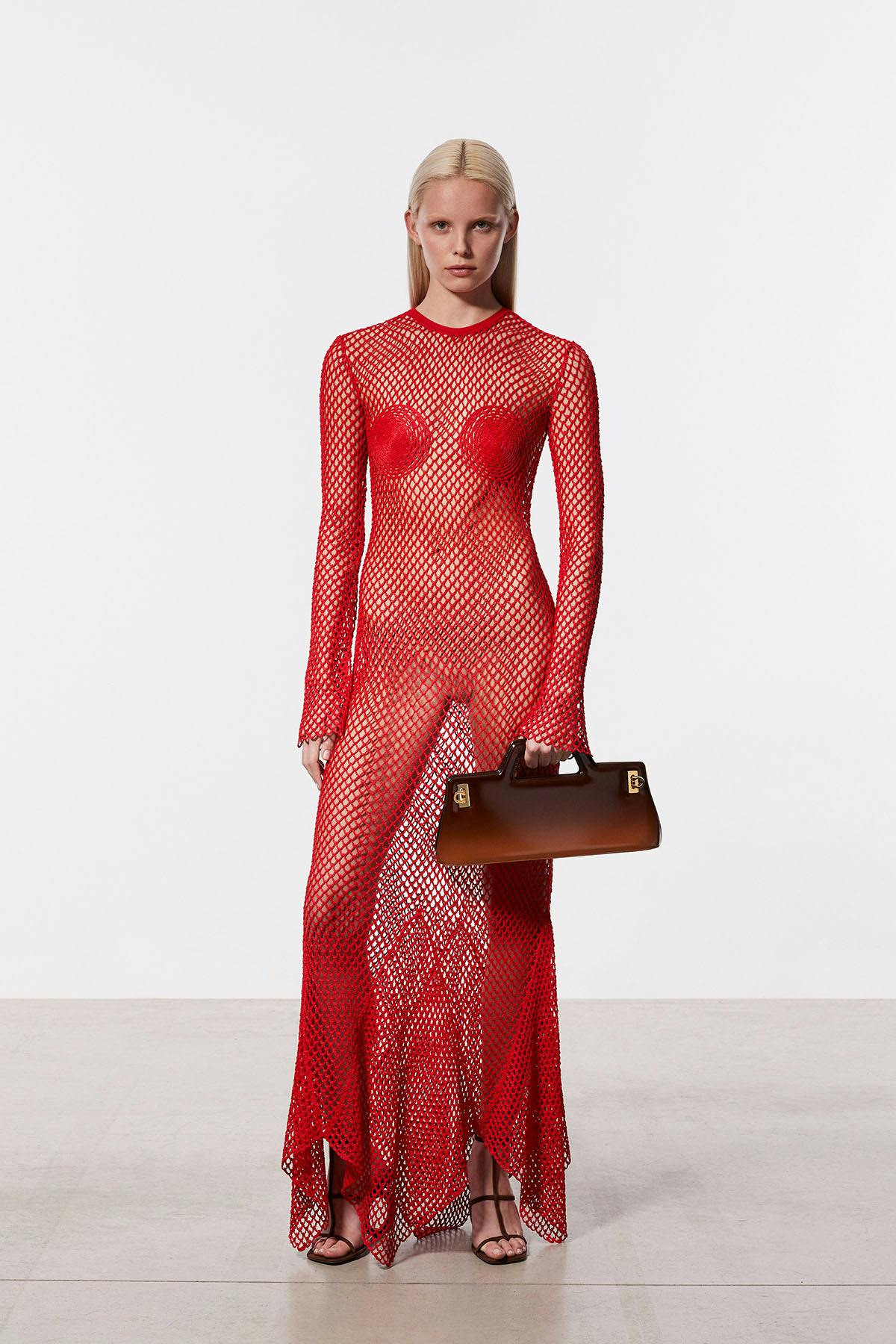 ferragamo-pre-fall-2023-24