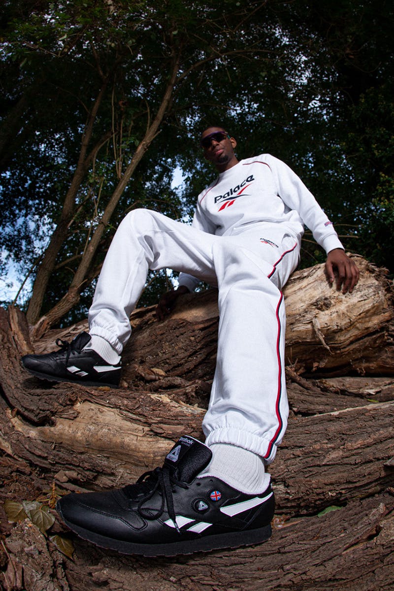 Palace reebok inverno classic black