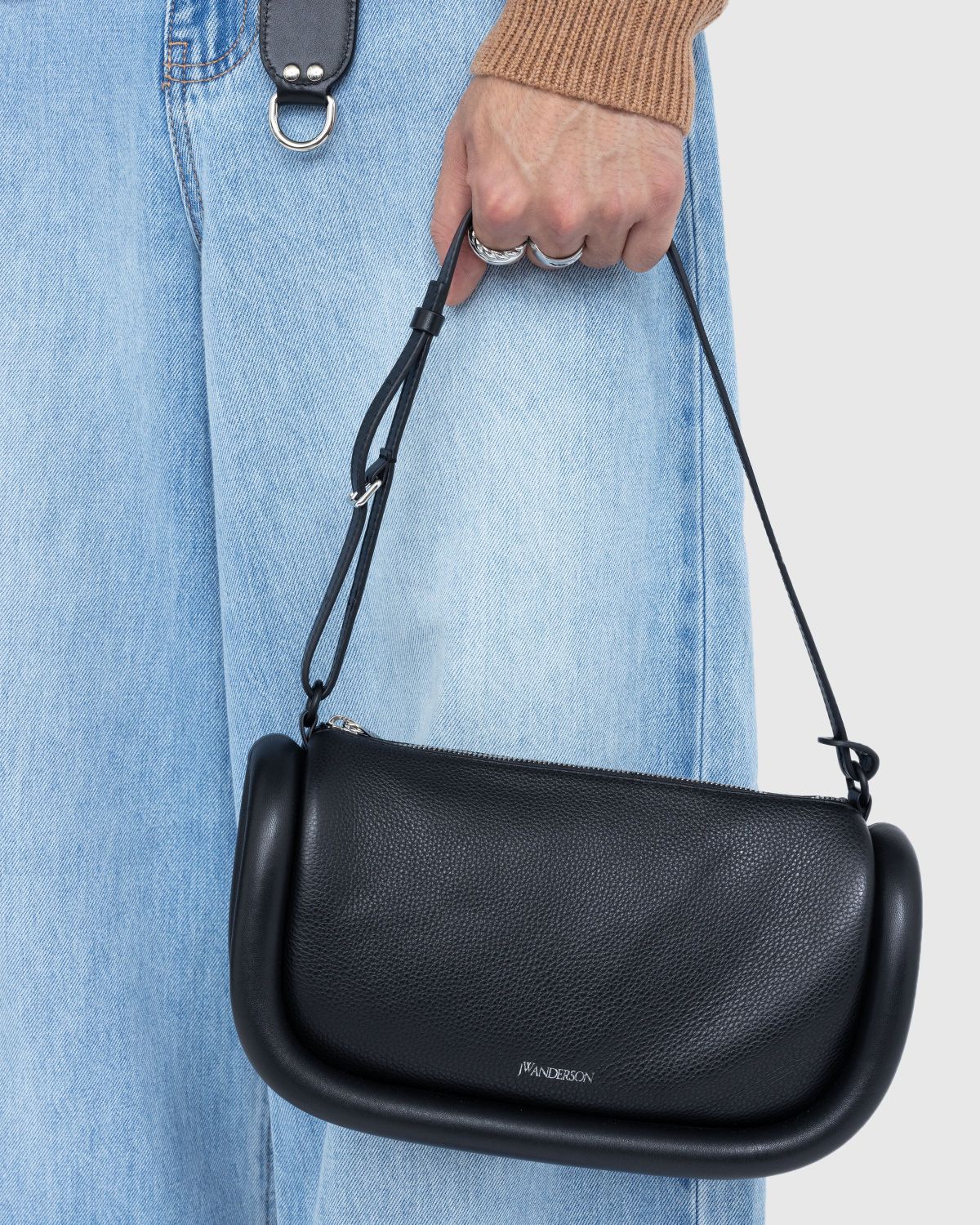 J.W. Anderson – The Bumper Bag Black - Bags - Black - Image 7