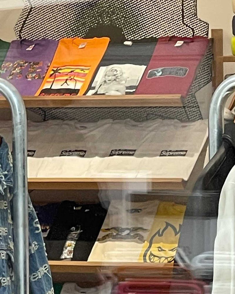 supreme-store-7