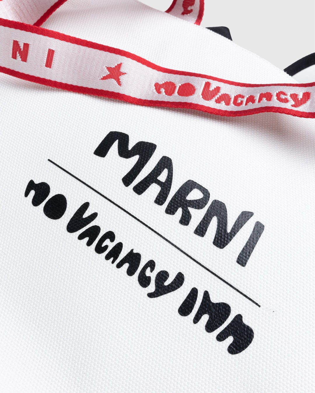 Marni x No Vacancy Inn – Bey Tote Bag Shell/Black - Bags - White - Image 4