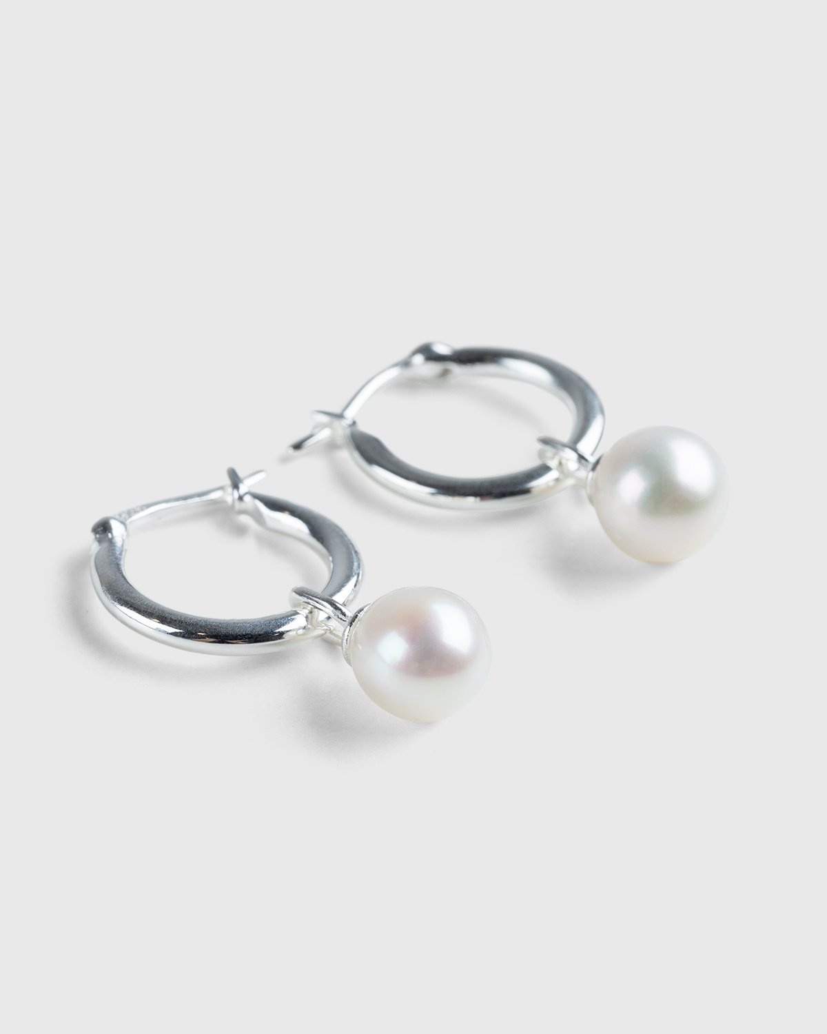 Hatton Labs – Pearl Hoop Earrings - Earrings - White - Image 2
