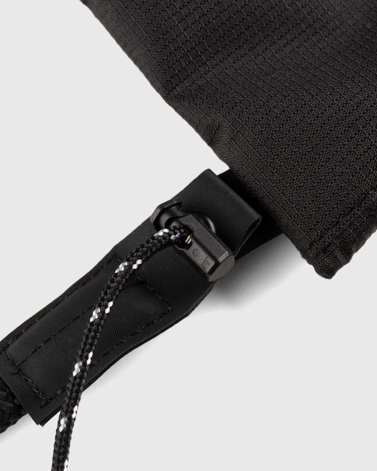 Gramicci – Climbing Chalk Bag Black - Bags - Black - Image 4