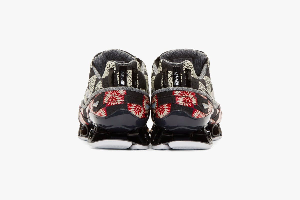 raf-simons-adidas-originals-black-floral-sneakers-4