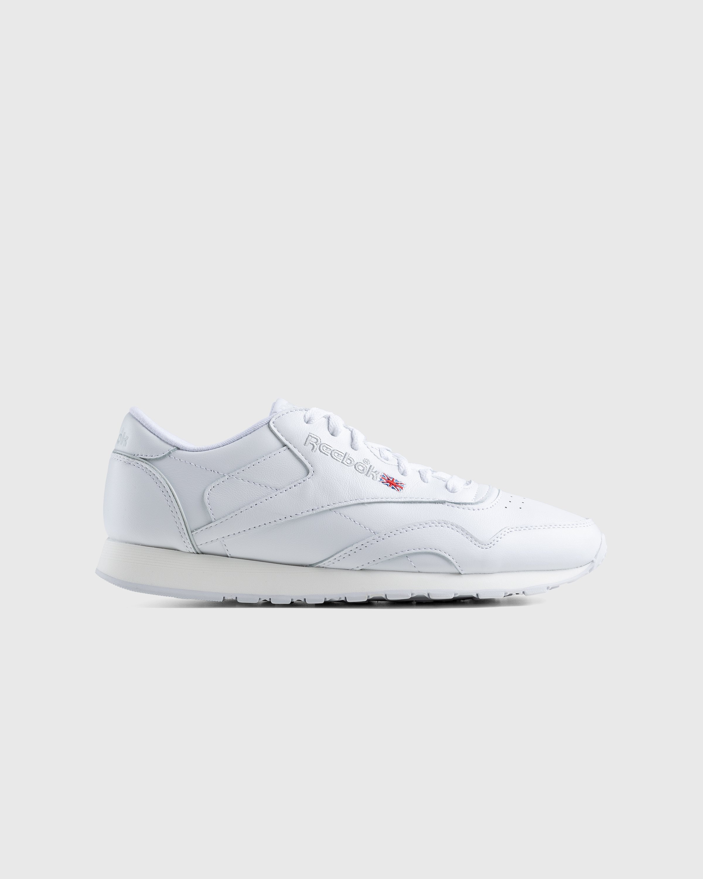 Reebok – Classic Leather Plus White - Sneakers - White - Image 1