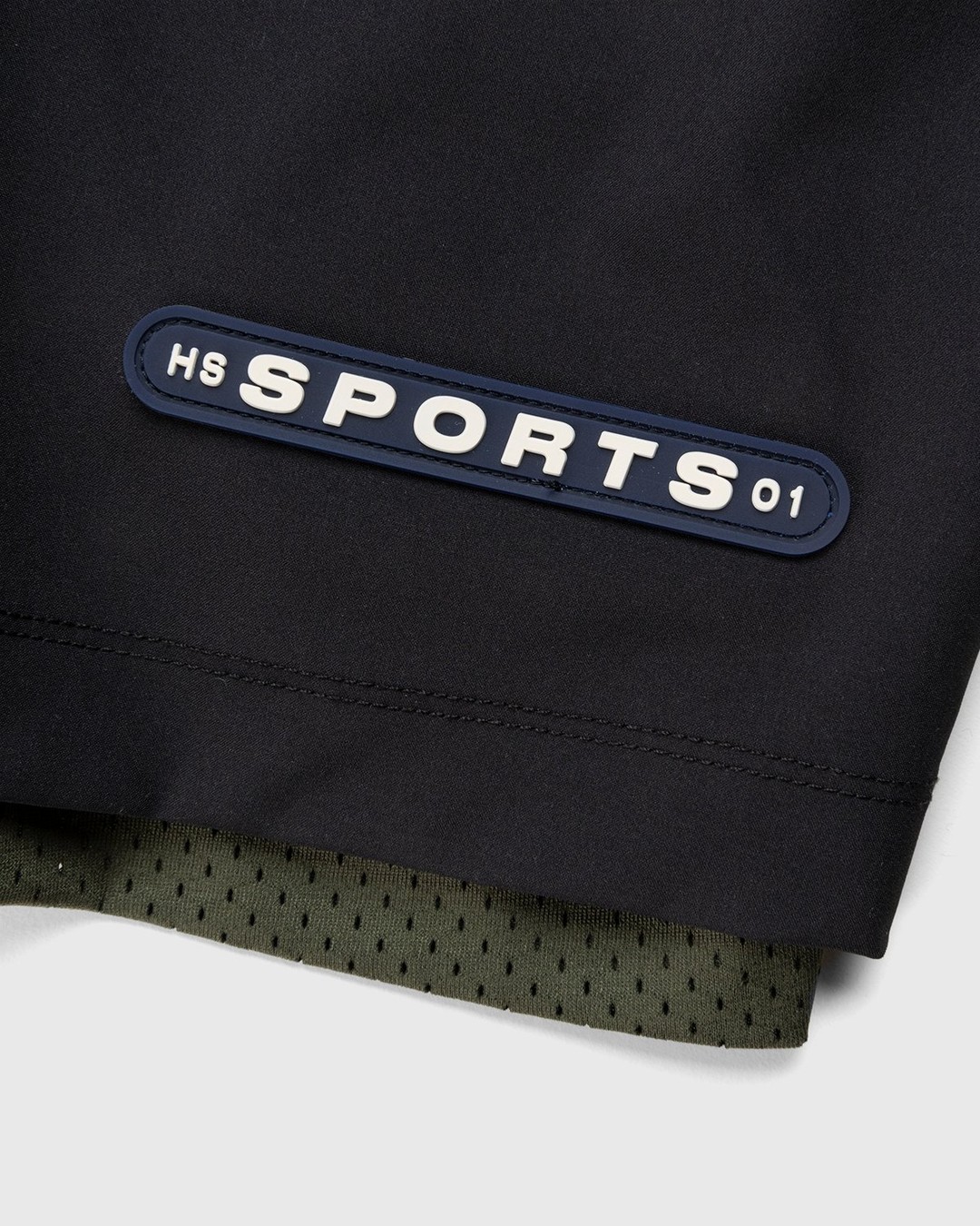 Highsnobiety – HS Sports Reversible Mesh Shorts Black/Khaki - Shorts - Green - Image 8