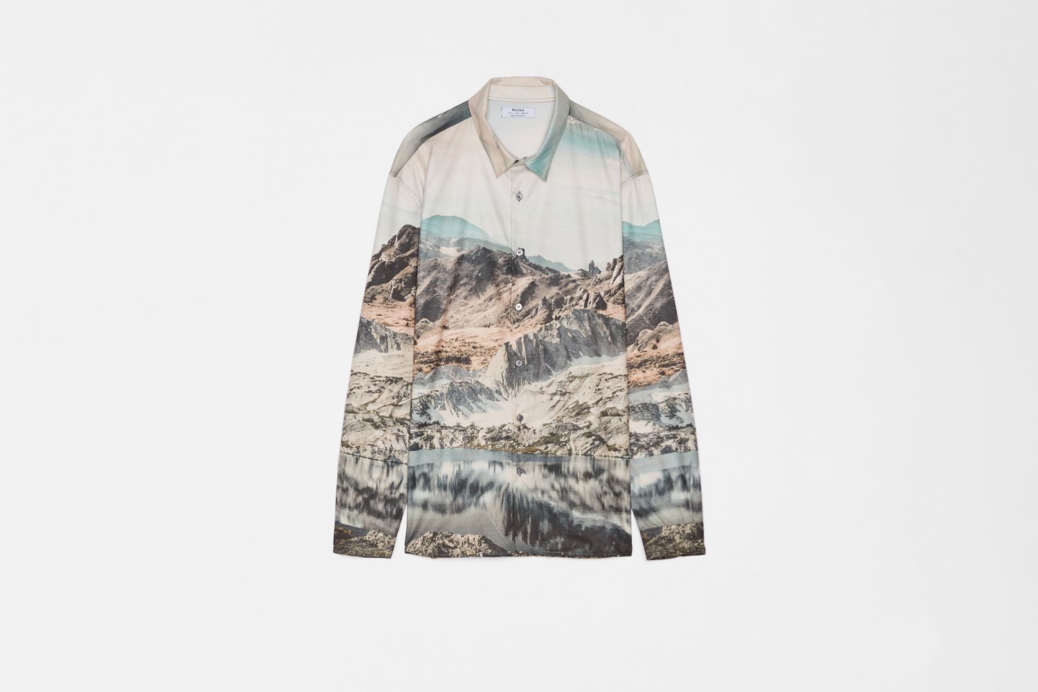 Loose Fitting Photo Print Shirt