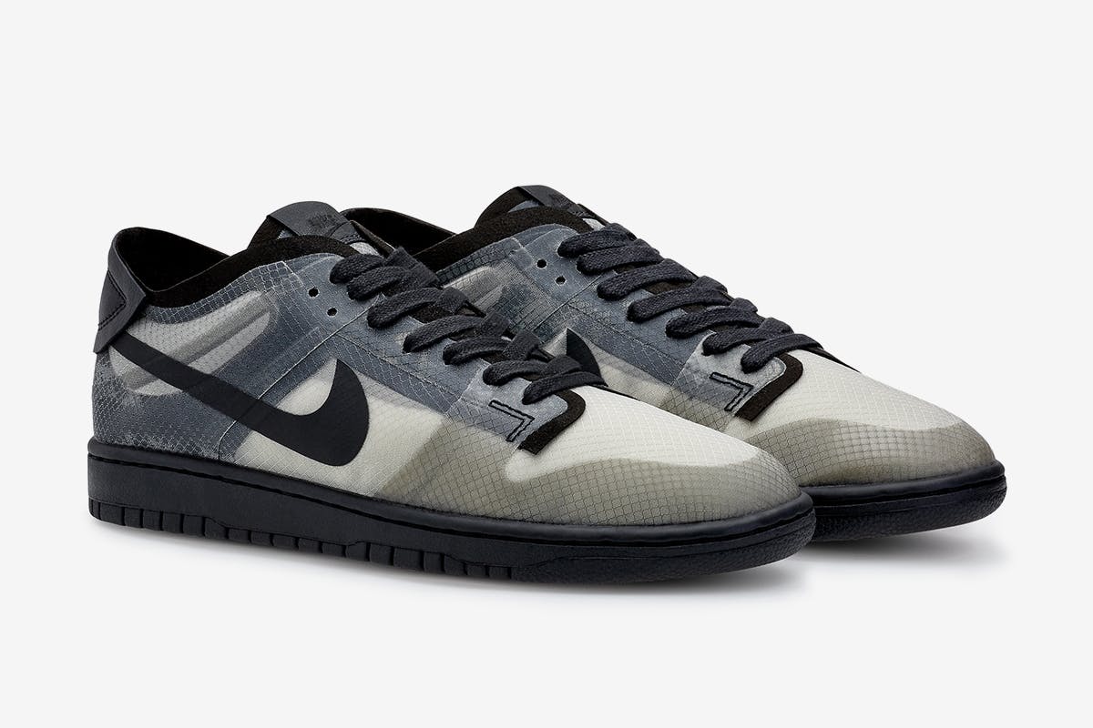 COMME des GARÇONS x Nike Dunk Low