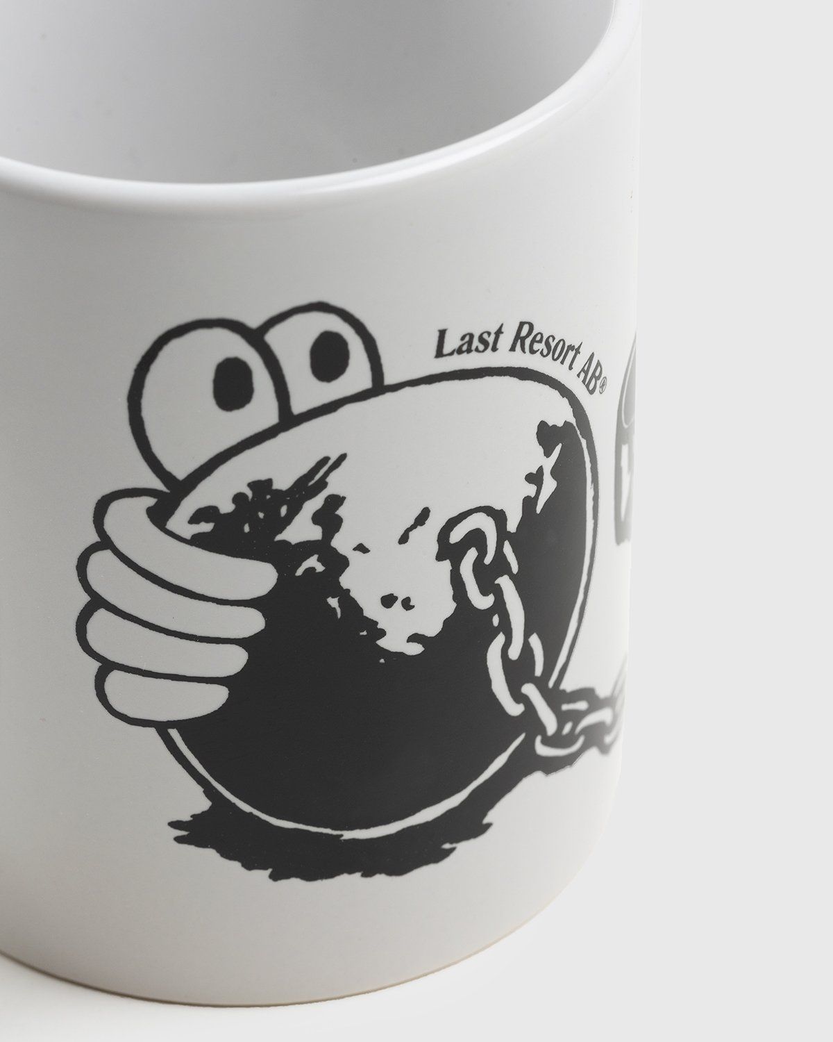 Last Resort AB – World Mug White - Image 3