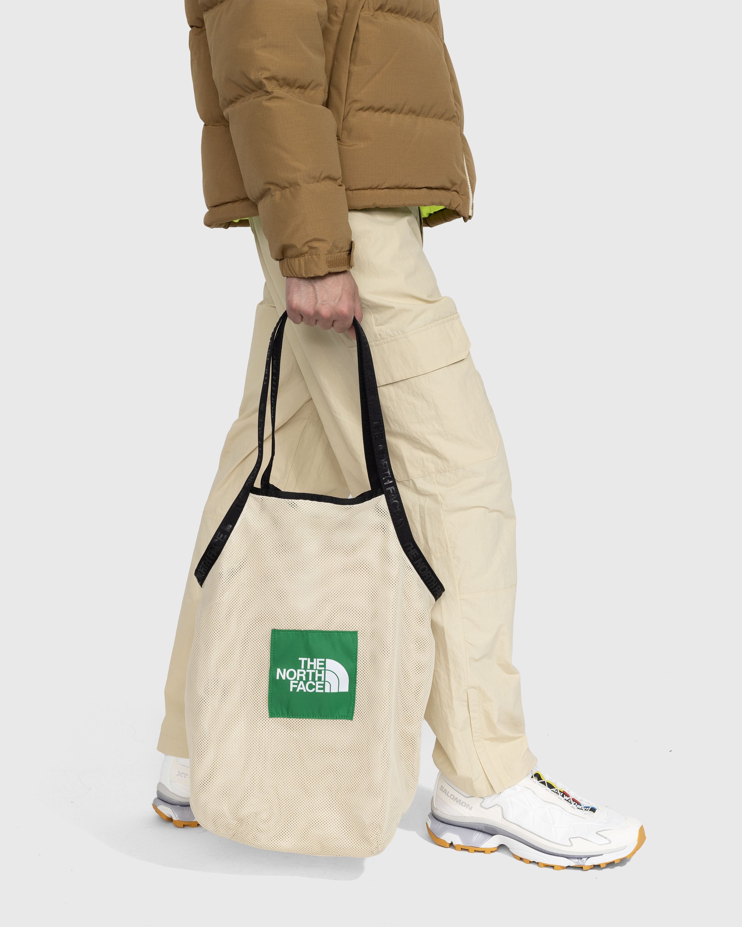 Circular tote bag on sale