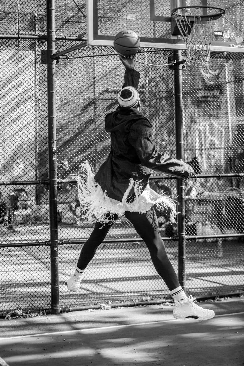 comme-des-garcons-nike-foamposite-release-date- (10)