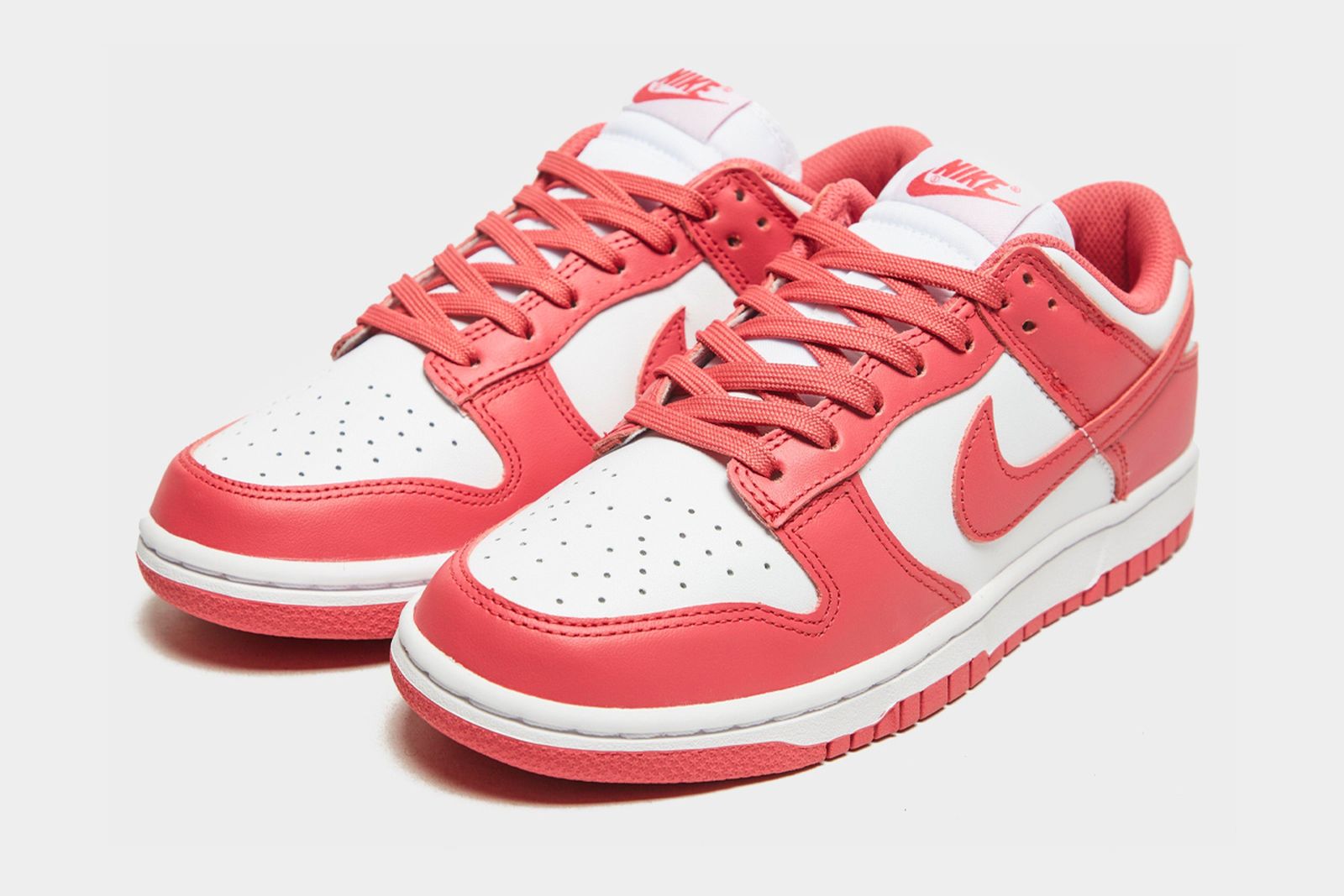 nike-dunk-low-pink-release-date-info-price-05