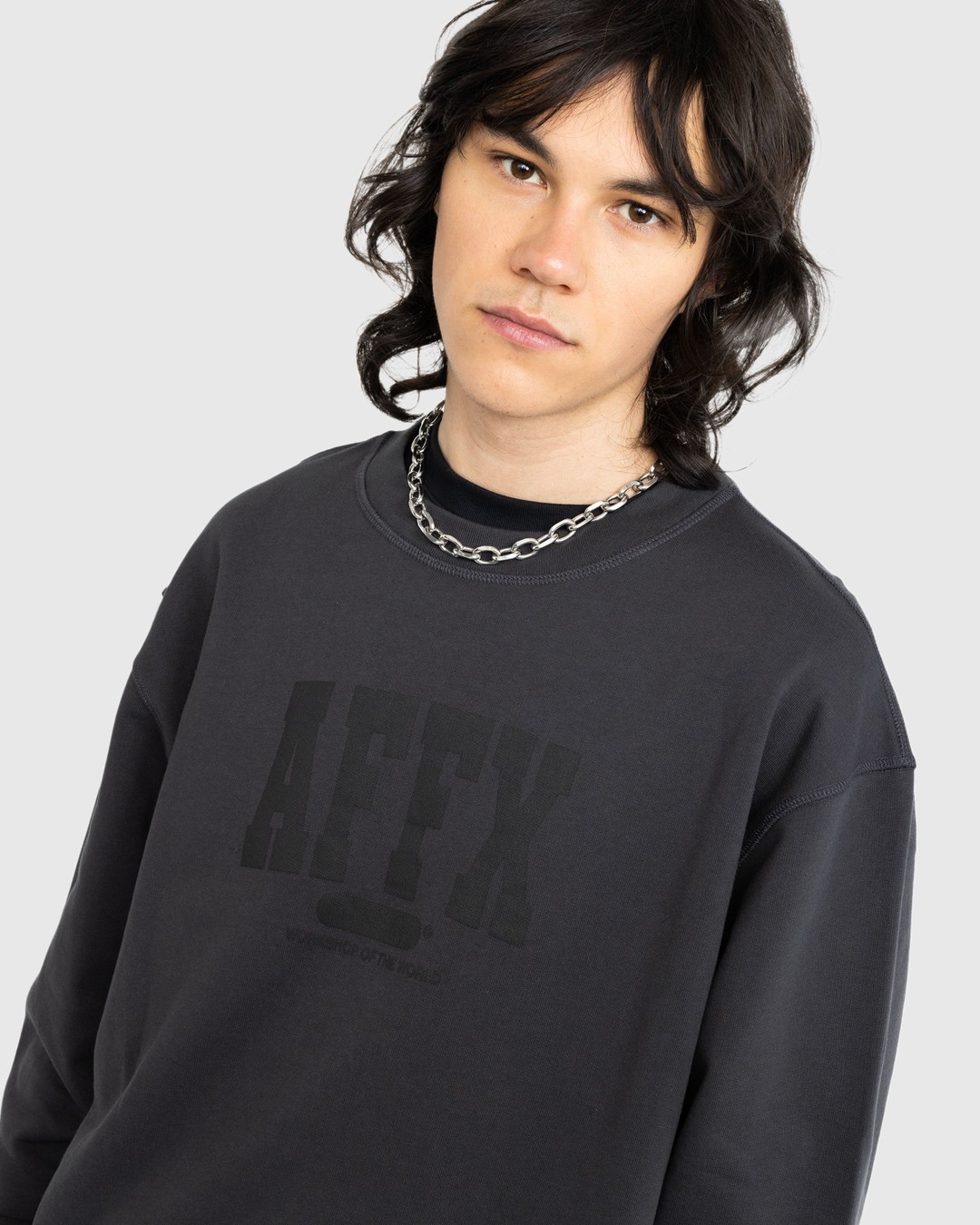 Soft black sweatshirt online