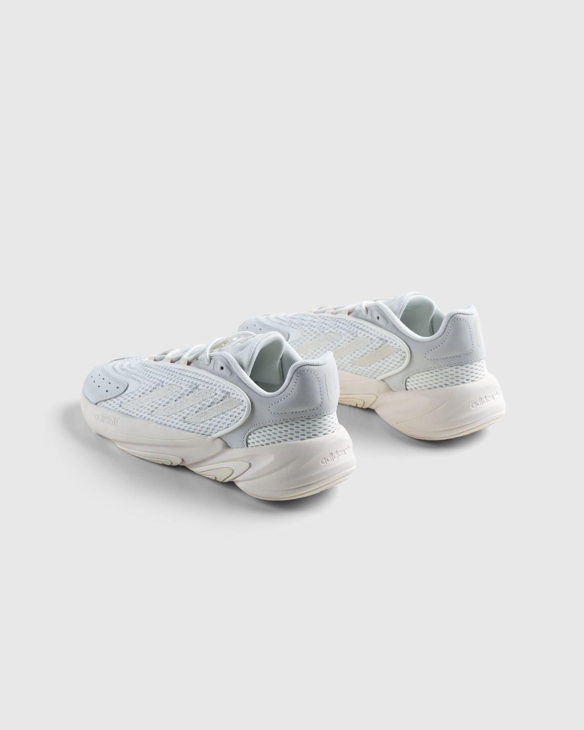 Adidas – Ozelia Off White/White - Sneakers - Beige - Image 4