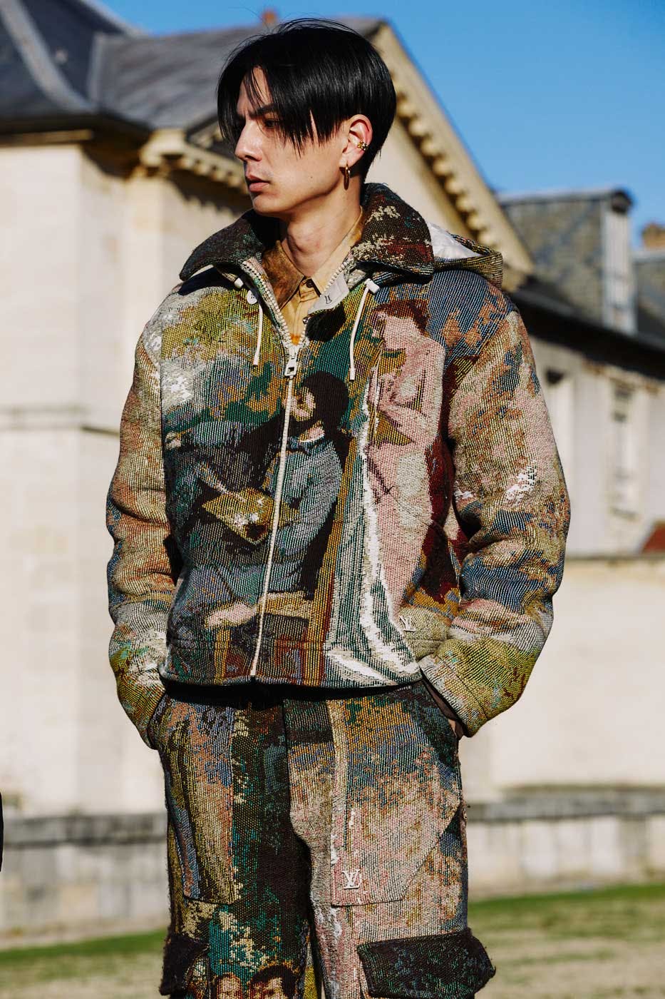 paris-fashion-week-fw23-streetstyle-(9)