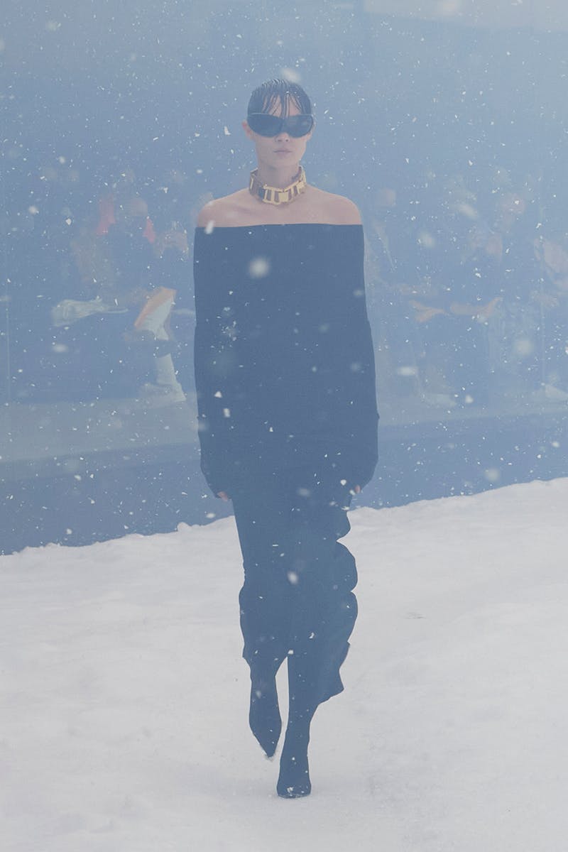 balenciaga-fw22-collection-runway-show-6