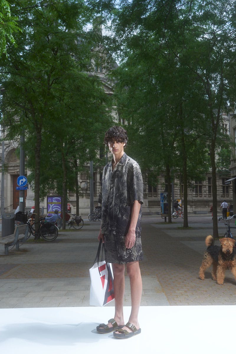 dries-van-noten-ss22-36