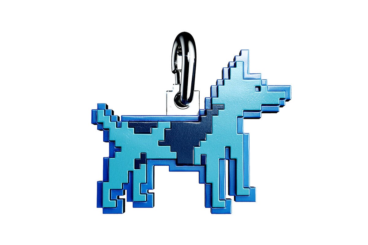 homer-chet-blue_0002_Weezy-Pendant_Chet-Blue-2048