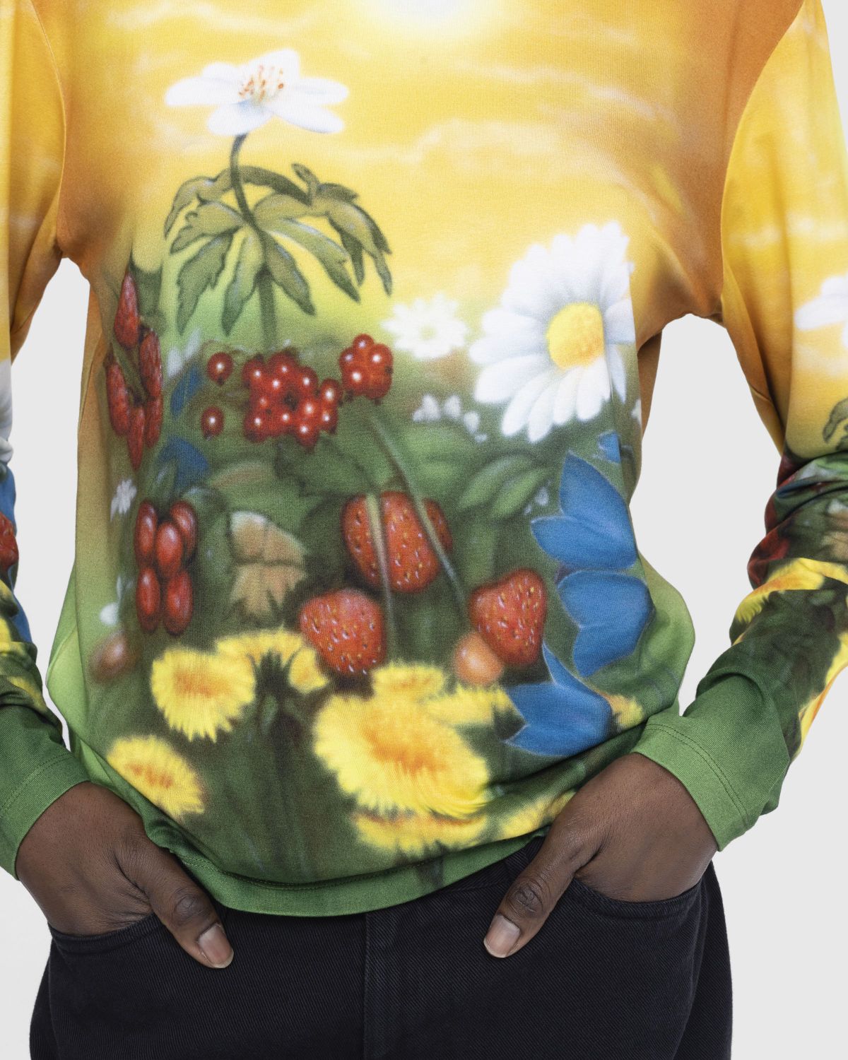 Stockholm Surfboard Club – Floral Airbrush Longsleeve Multi - Longsleeves - Multi - Image 5