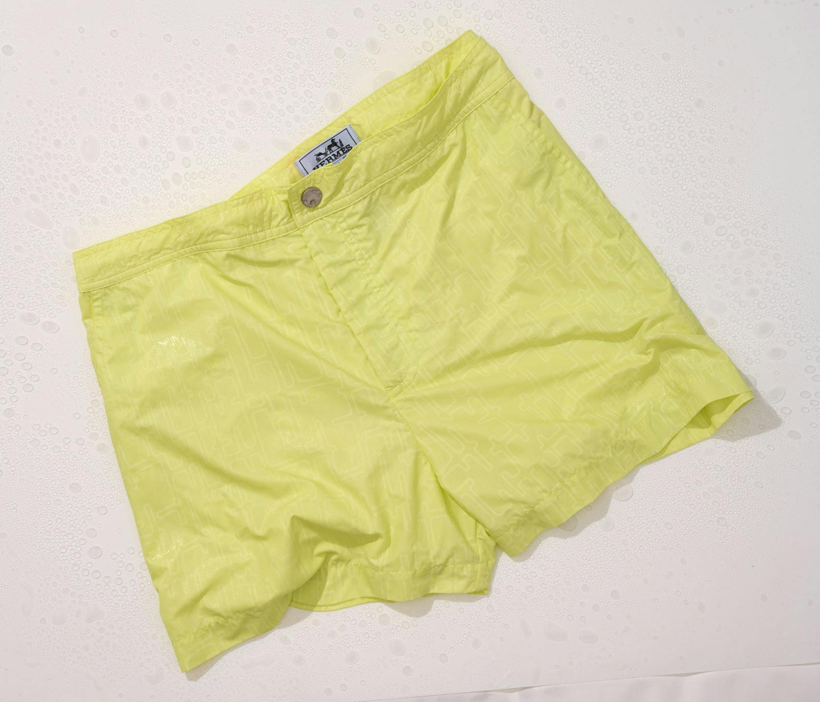 best-swimming-accessories-2023-02