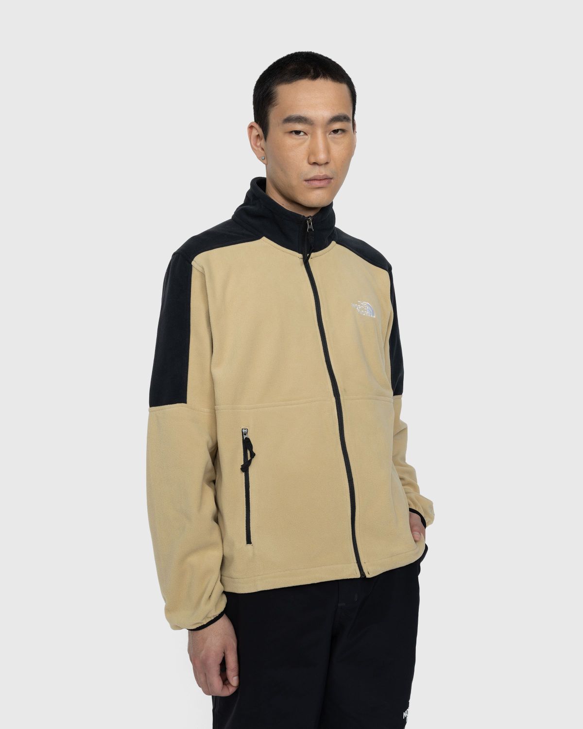 The North Face – TNF Polartec 100 Quarter-Zip Deep Grass Beige - Fleece - Green - Image 2