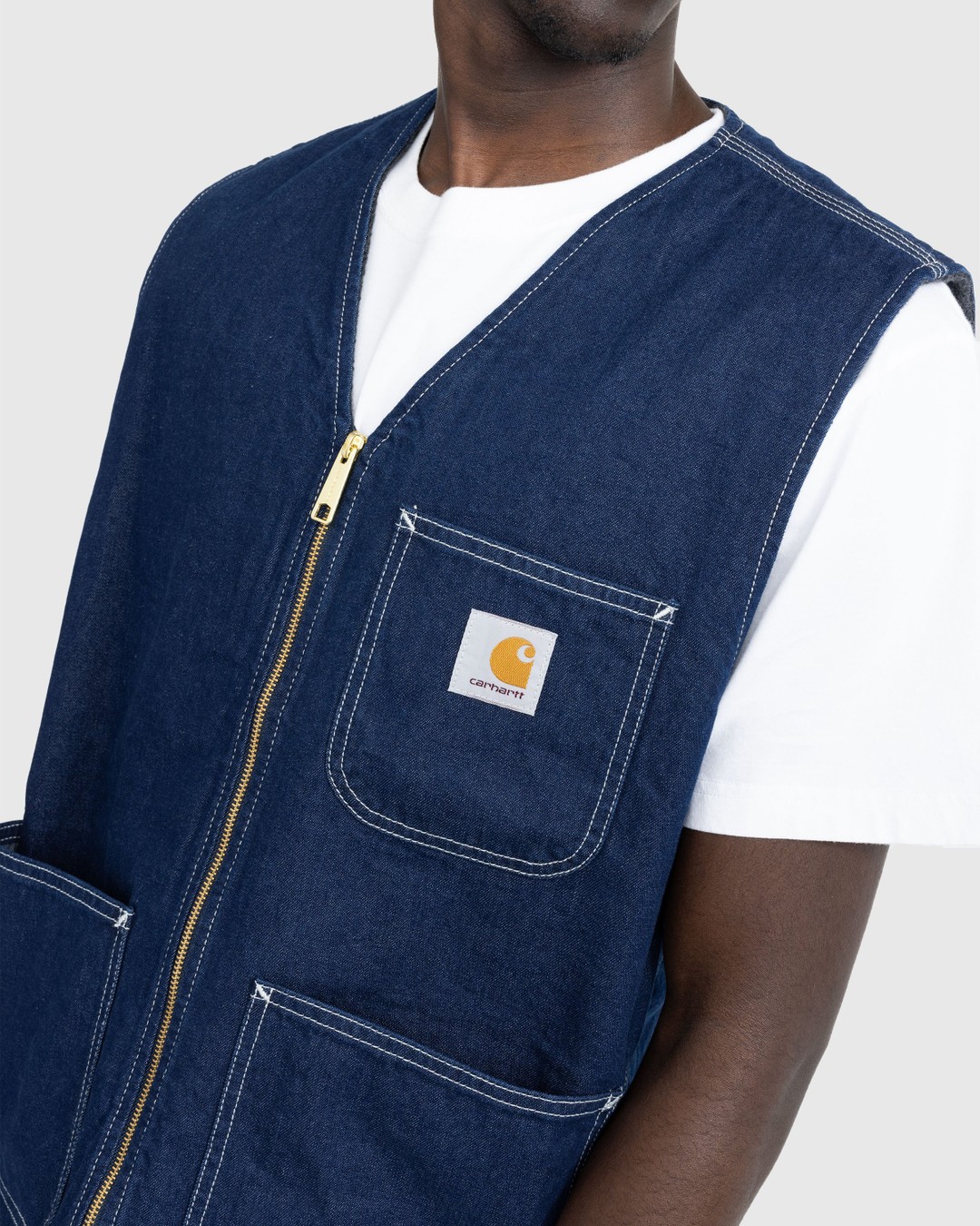 Carhartt store vest wip