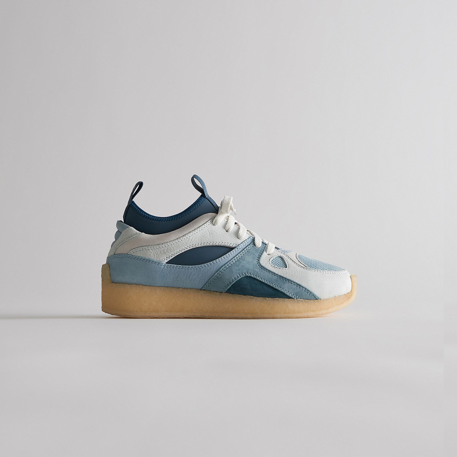 kith-spring-2-2022-collection-lookbook-clarks-06