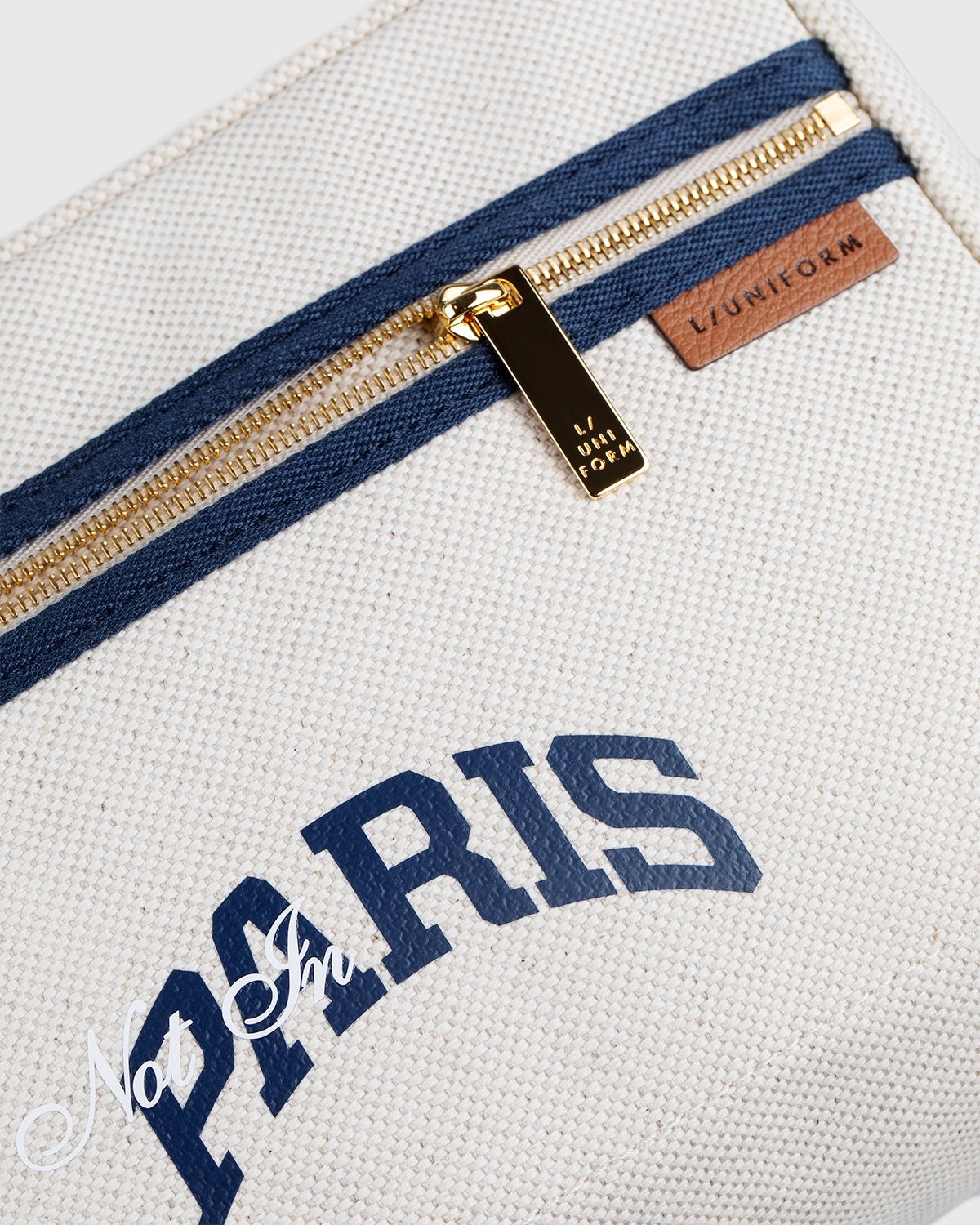 L/UNIFORM x Highsnobiety – Toiletry Bag - Bags - Beige - Image 3
