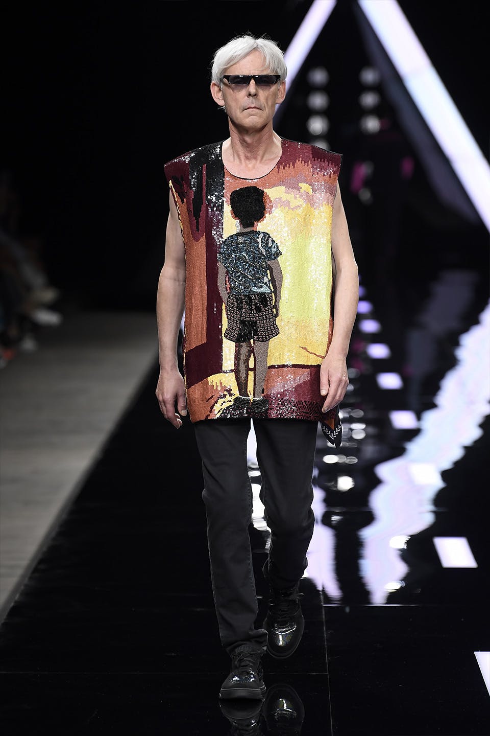 marcelo burlon ss19 spielberg eastpak linda farrow runway