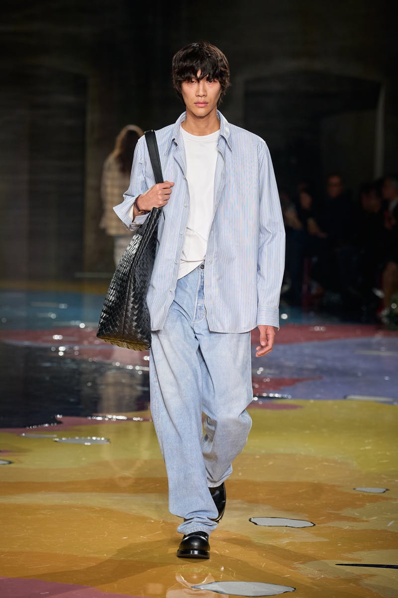 bottega-veneta-ss23-runway-show-collection-5