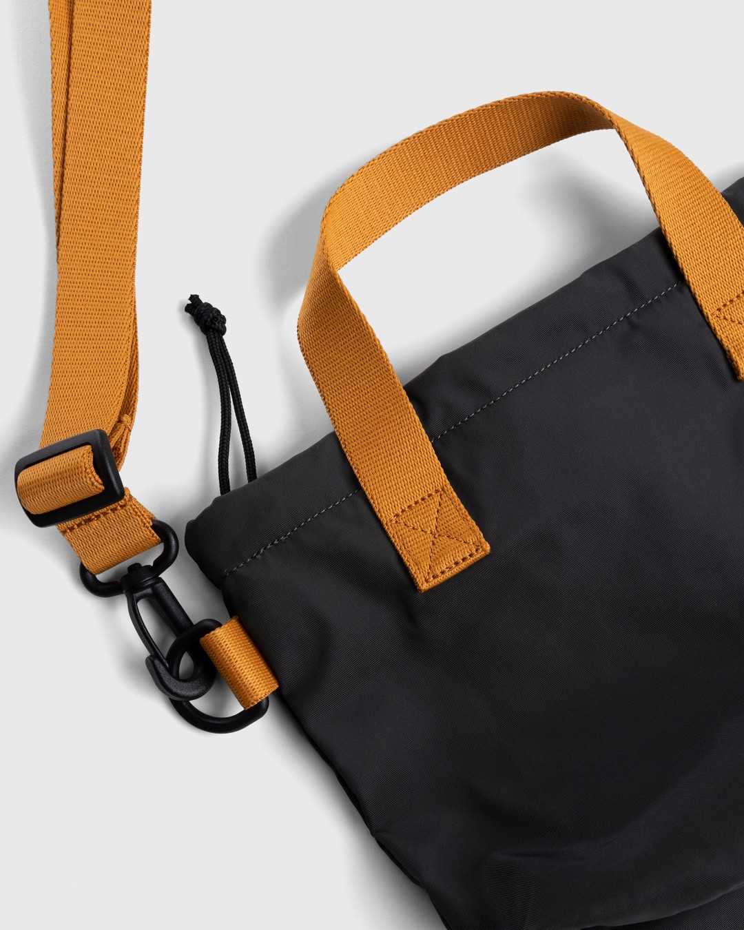 Carhartt WIP – Bayshore Small Bag Vulcan - Bags - Black - Image 3