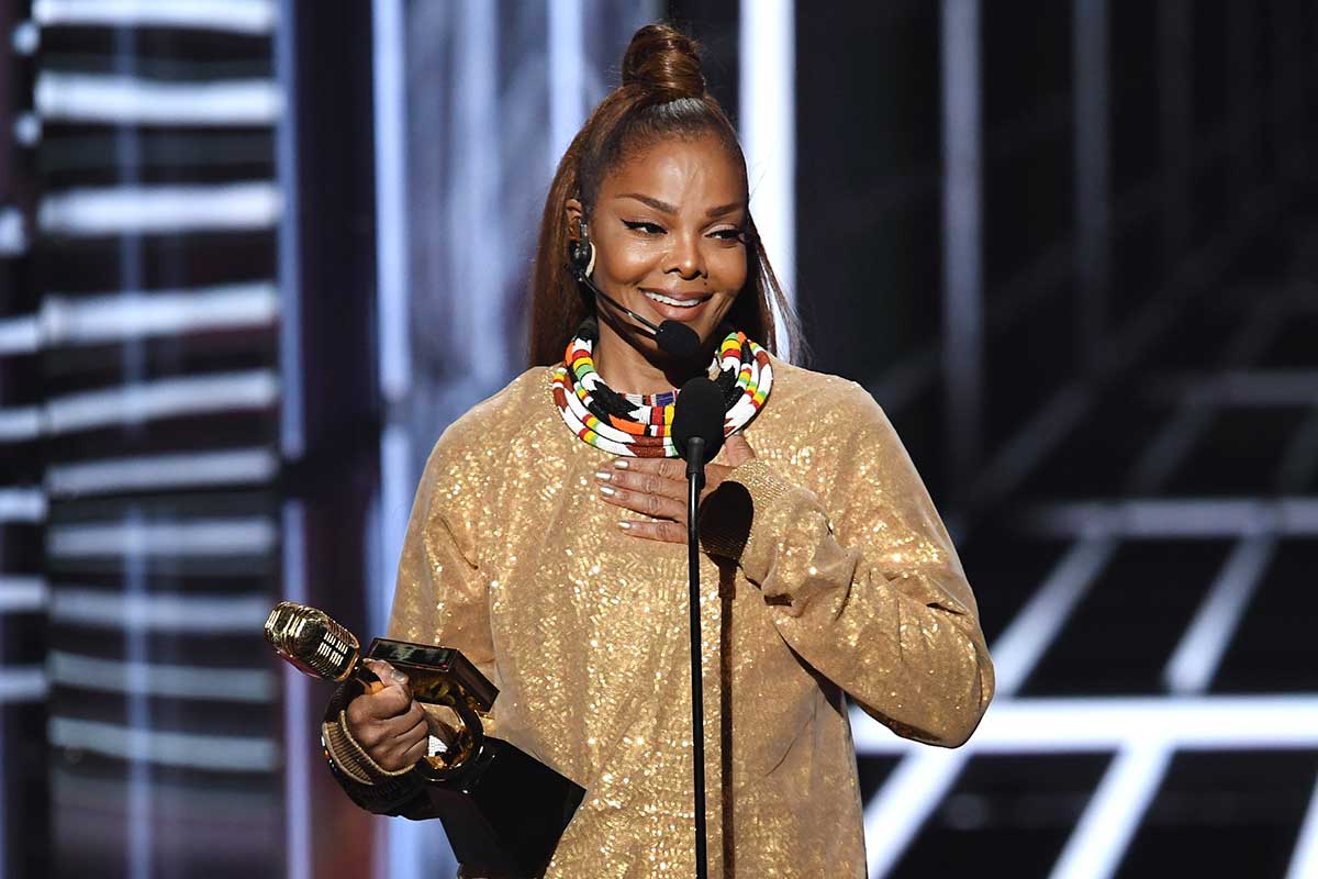 Janet Jackson accepts the Icon Award onstage during the 2018 Billboard Music Awards