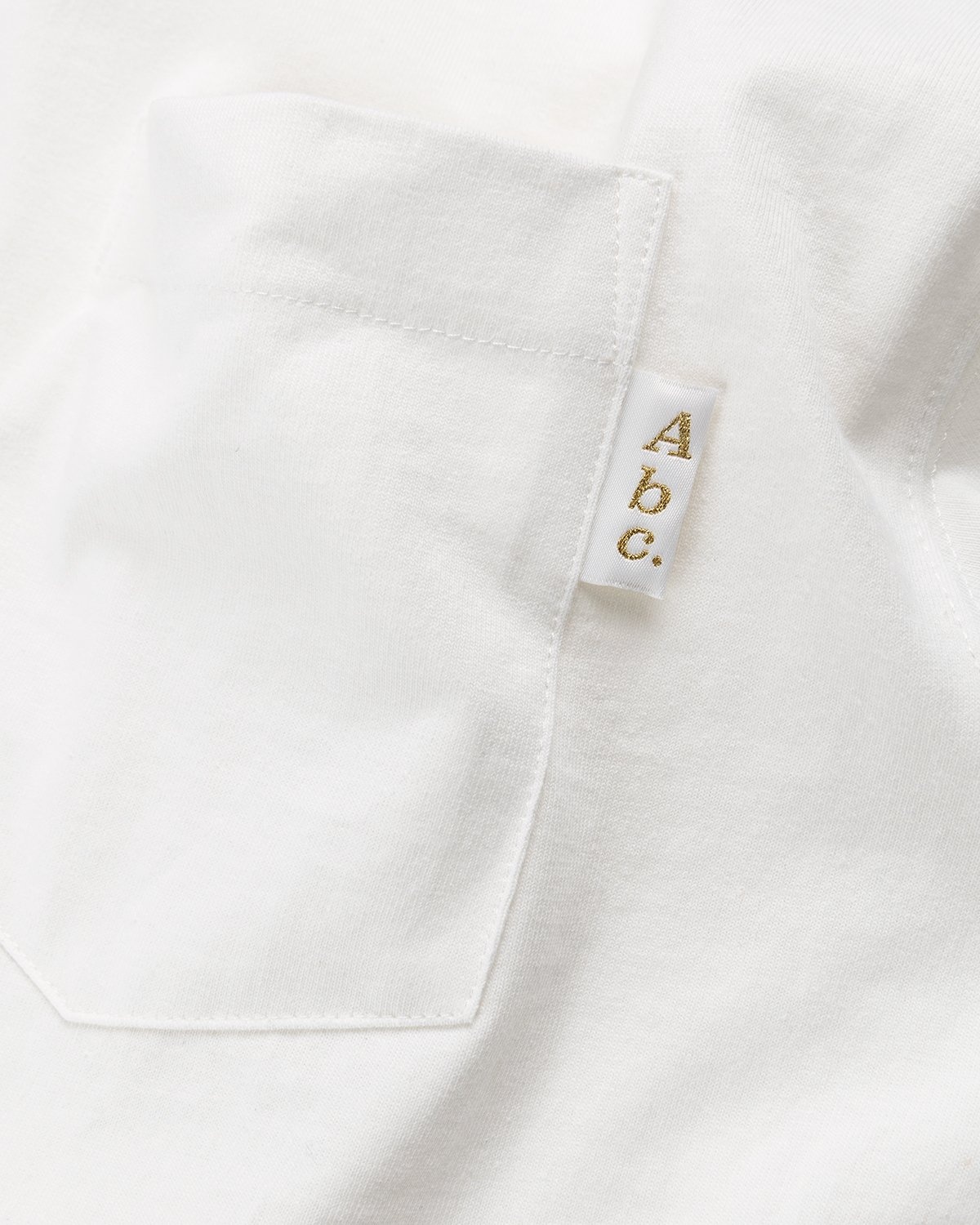 Abc. – Short-Sleeve Pocket Tee Selenite - T-Shirts - White - Image 3
