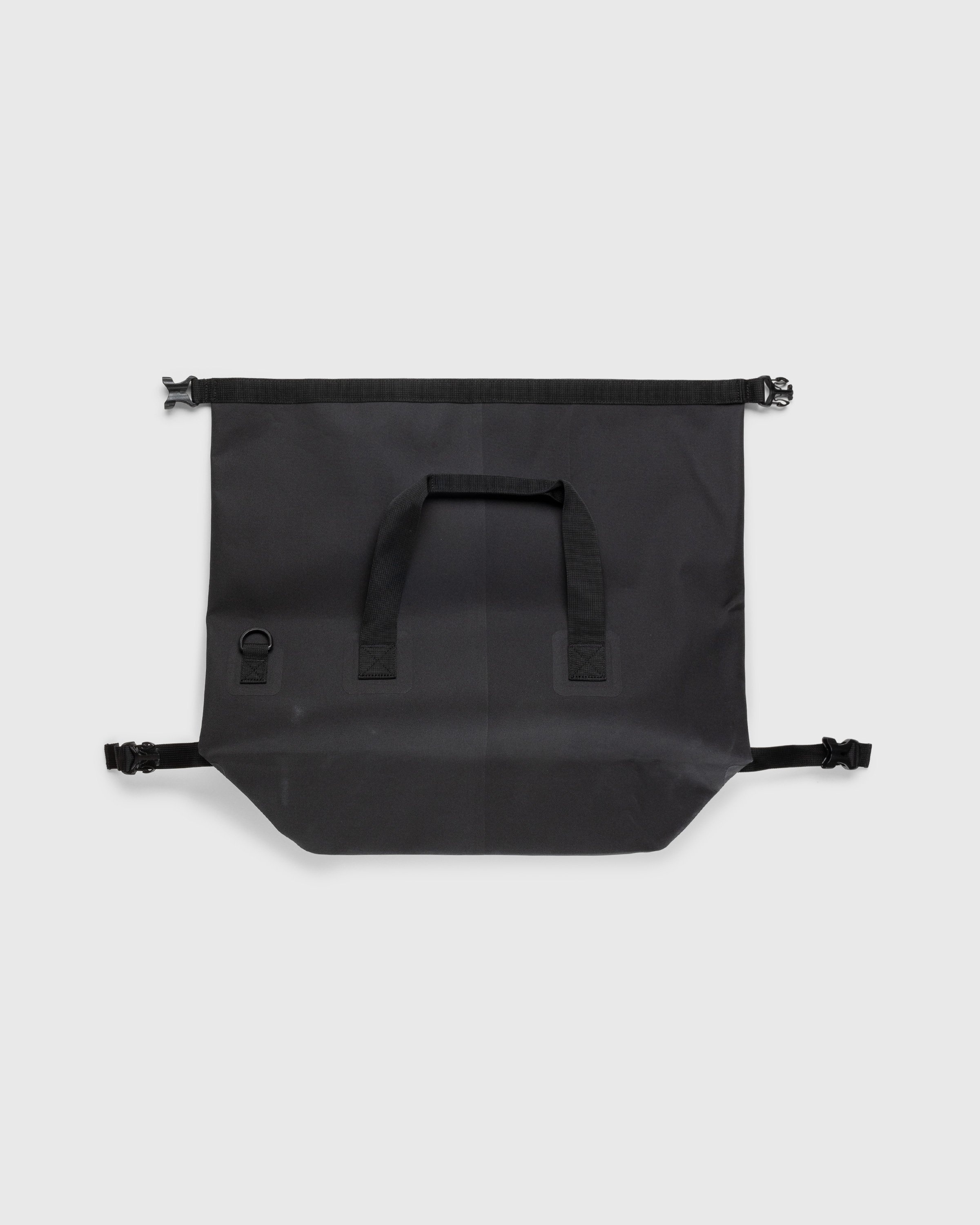 Snow Peak – Dry Boston Bag Black - Duffle & Top Handle Bags - Black - Image 2