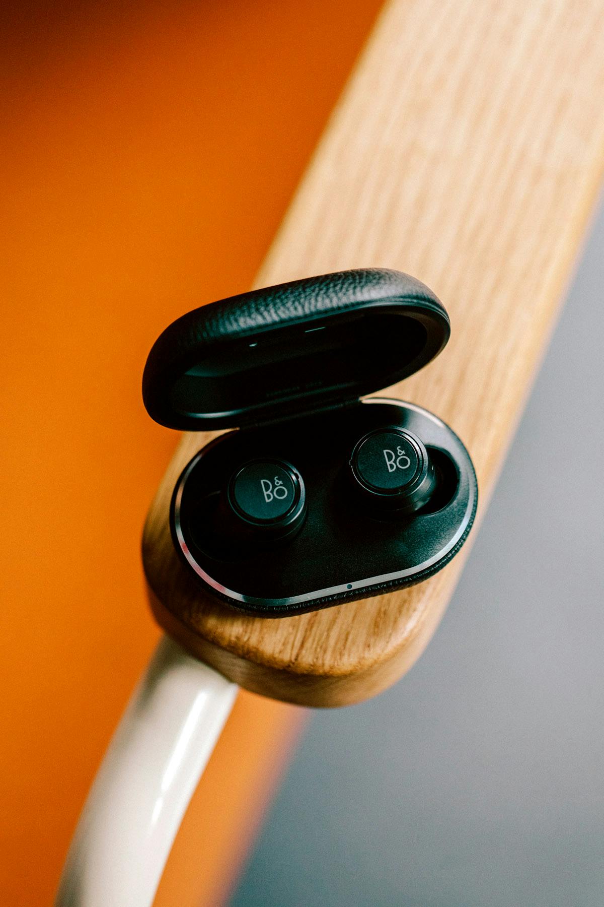 we-put-four-wireless-earbuds-to-the-highsnobiety-staff-test-04