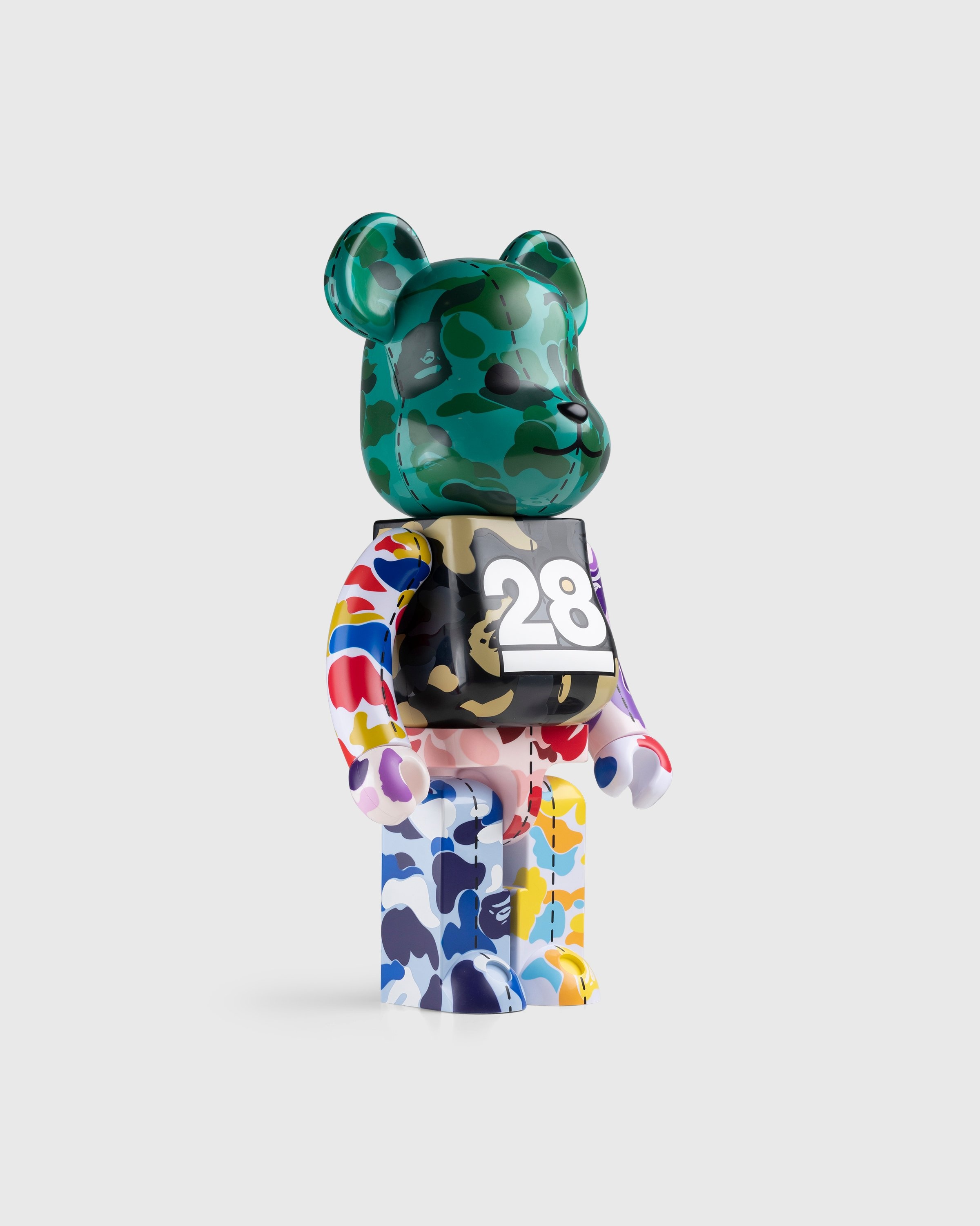 Medicom – Be@rbrick BAPE Camo 28th Anniversary 400% Multi #4 - Toys - Multi - Image 3