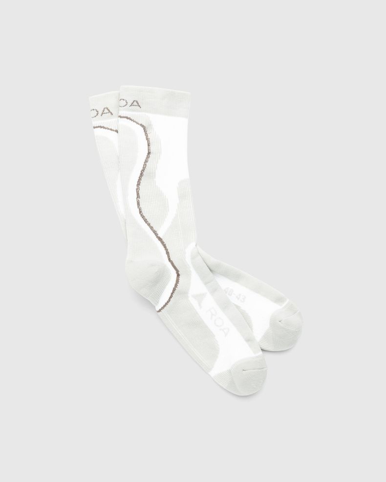 ROA – Mid-Calf Socks Beige