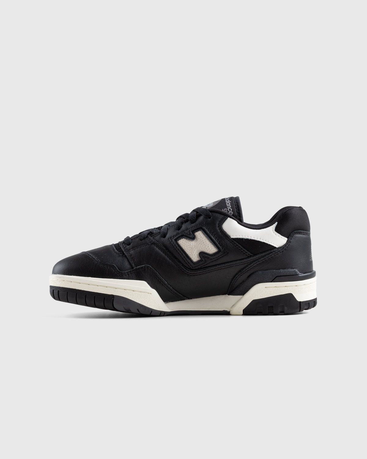 New Balance – BB550LBW Black/White - Sneakers - Black - Image 2