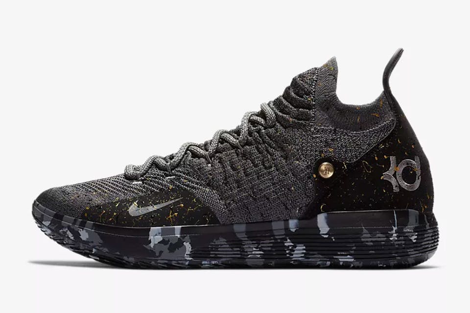 granizo Peave farmacéutico Nike Drops a New Selection of Camouflage Sneakers